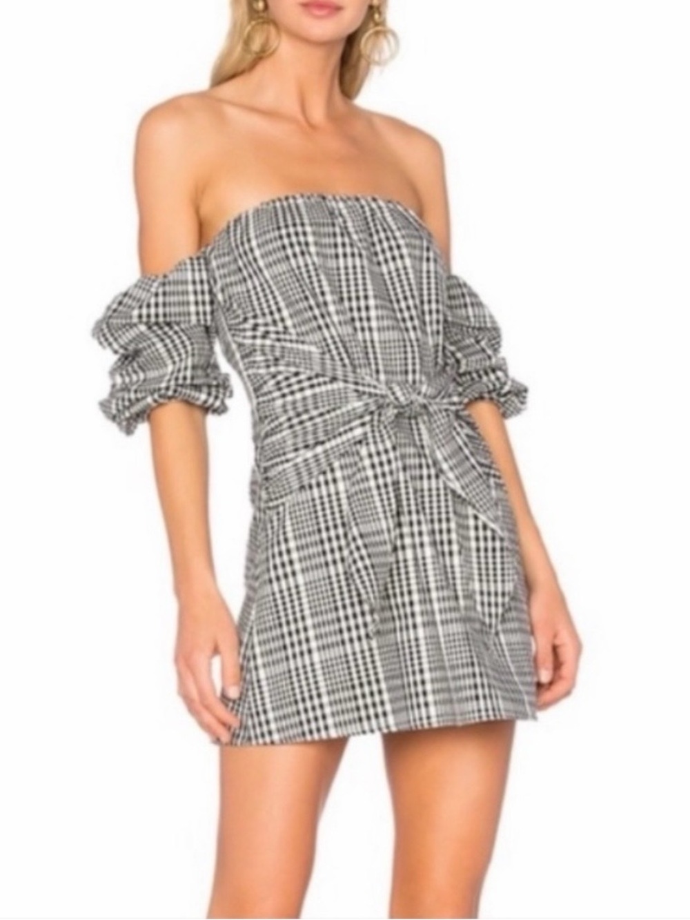 Lovers + Friends Gingham
Checker Pattern Off the Shoulder Strapless Mini Dress